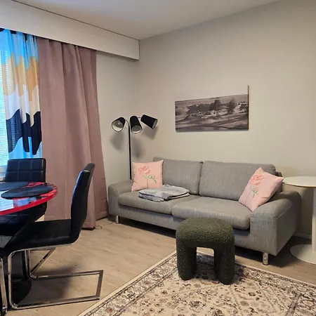 Kompakti Yksioe Nro 10 Pienkerrostalossa Apartment *