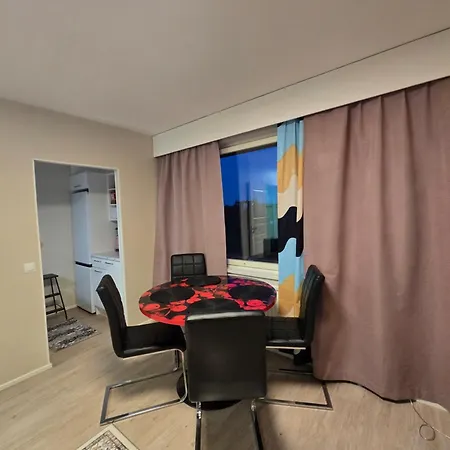 Kompakti Yksioe Nro 10 Pienkerrostalossa Apartment *